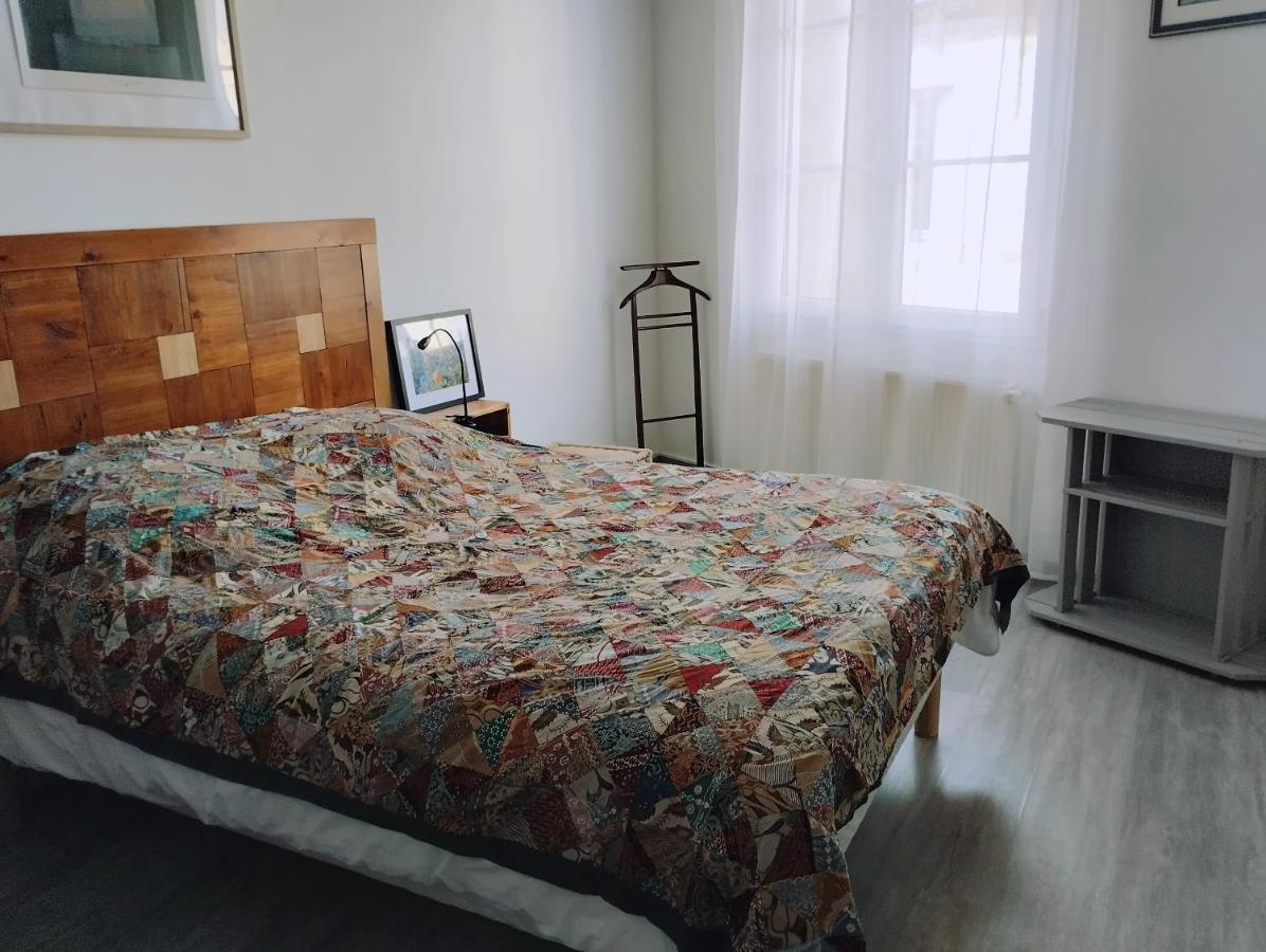 La Pause Sous Le Pin B&B Chambres D'Hotes Capestang Kültér fotó