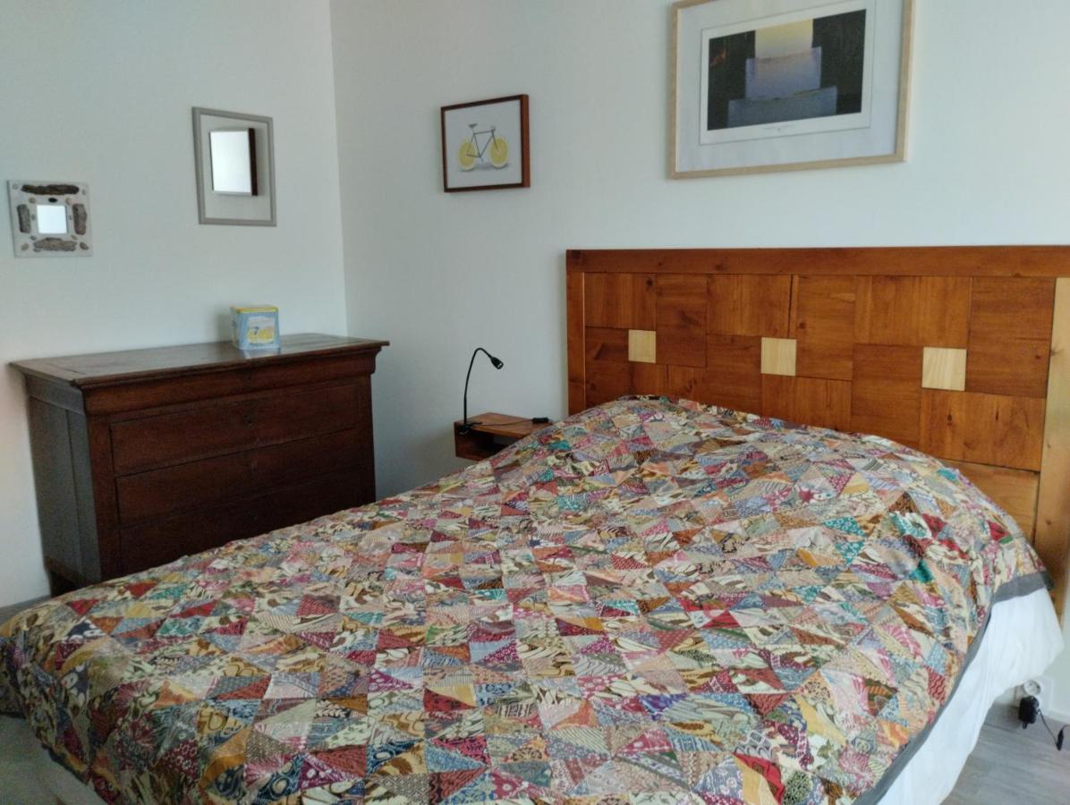 La Pause Sous Le Pin B&B Chambres D'Hotes Capestang Kültér fotó