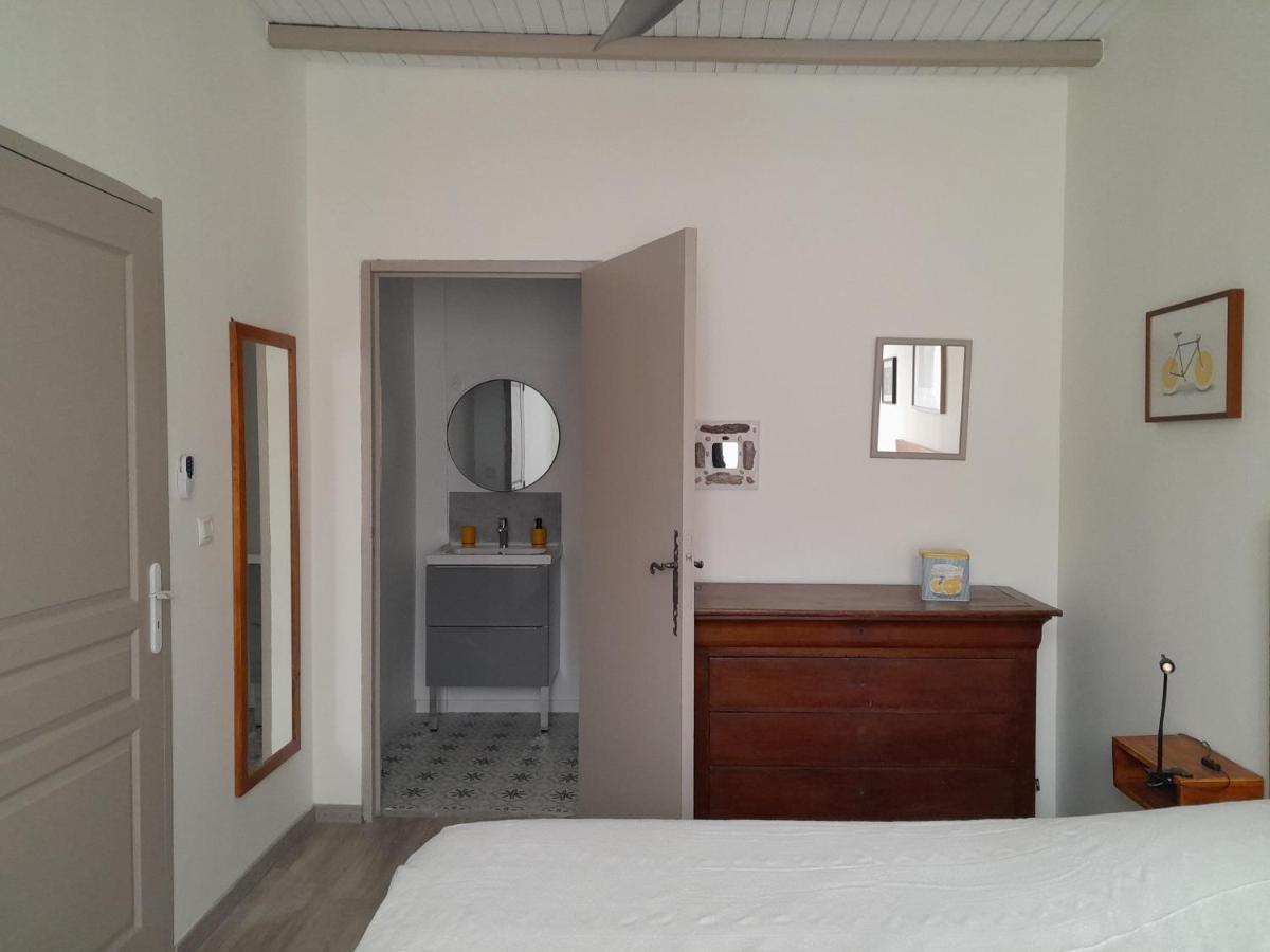 La Pause Sous Le Pin B&B Chambres D'Hotes Capestang Kültér fotó
