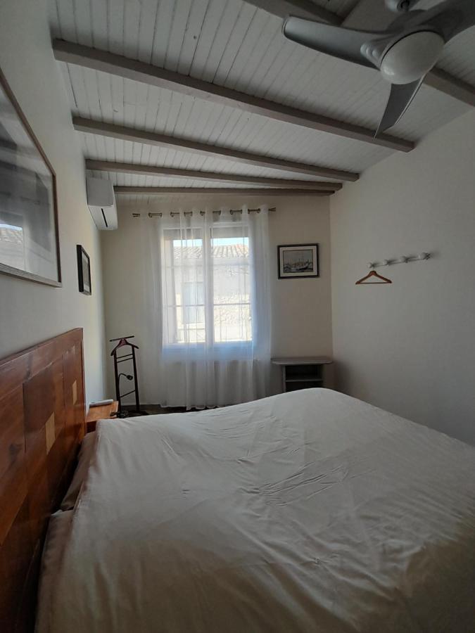 La Pause Sous Le Pin B&B Chambres D'Hotes Capestang Kültér fotó