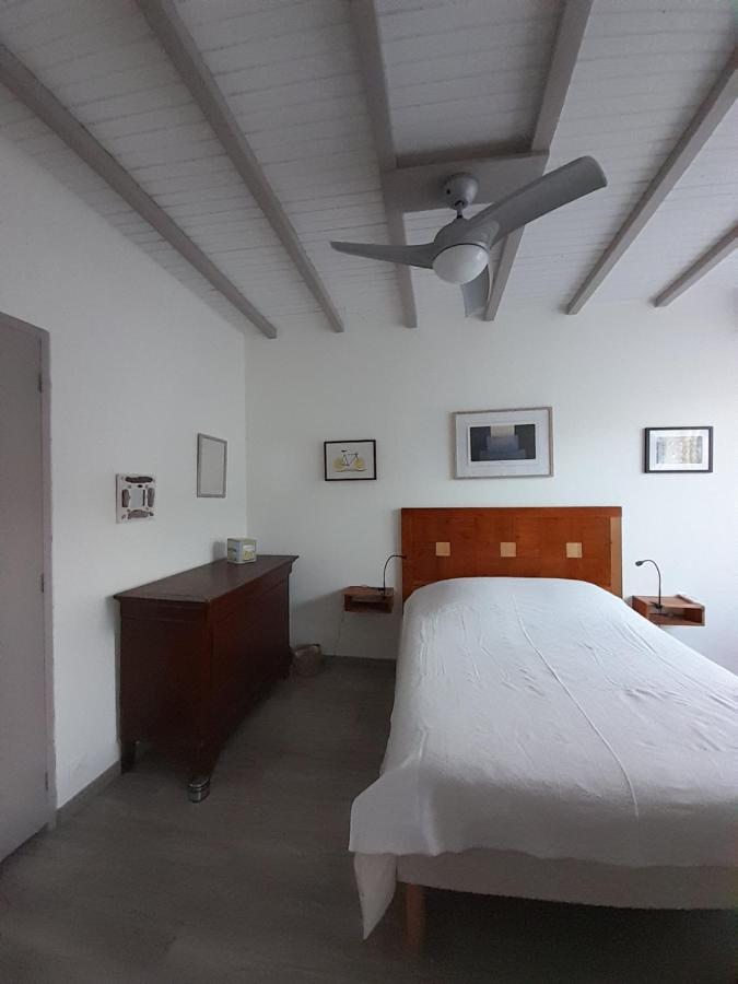La Pause Sous Le Pin B&B Chambres D'Hotes Capestang Kültér fotó