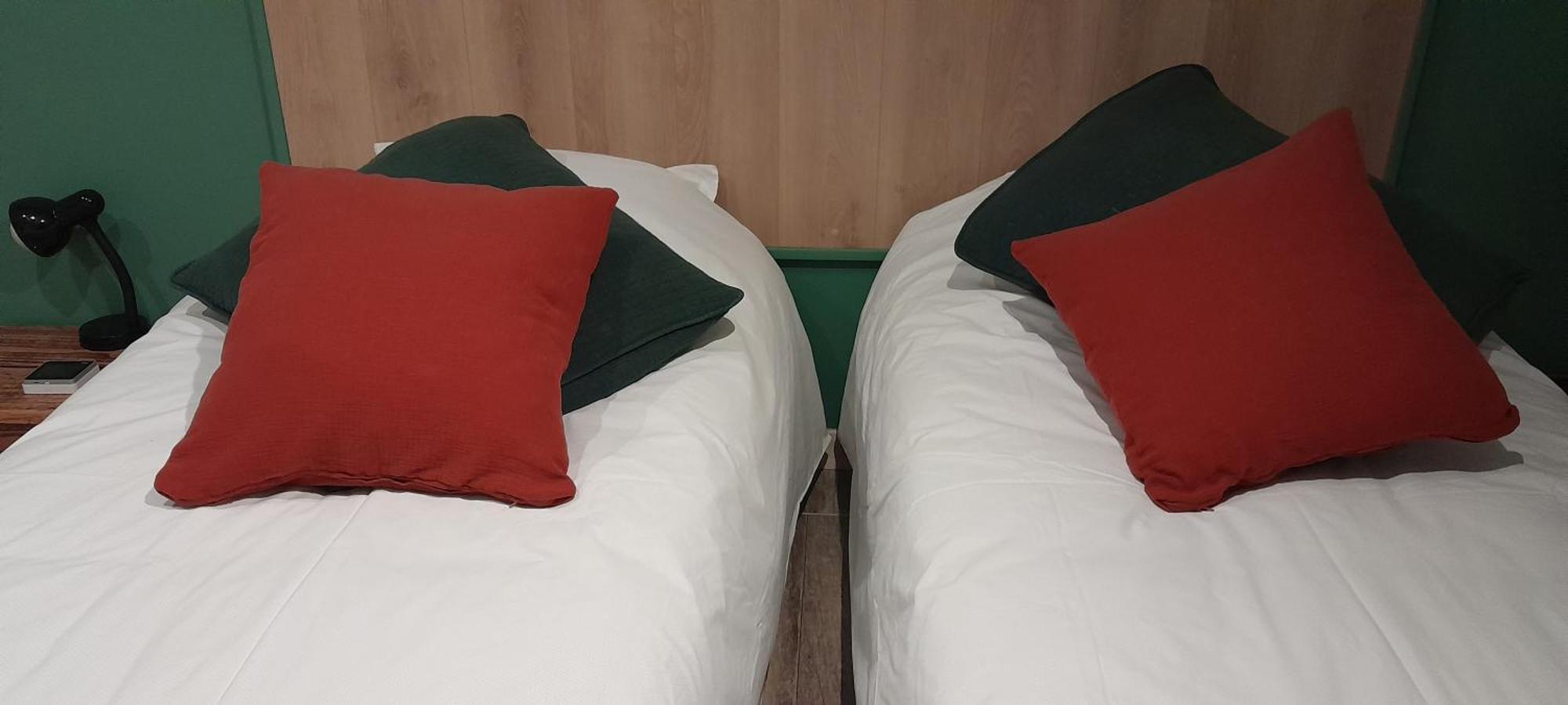 La Pause Sous Le Pin B&B Chambres D'Hotes Capestang Kültér fotó